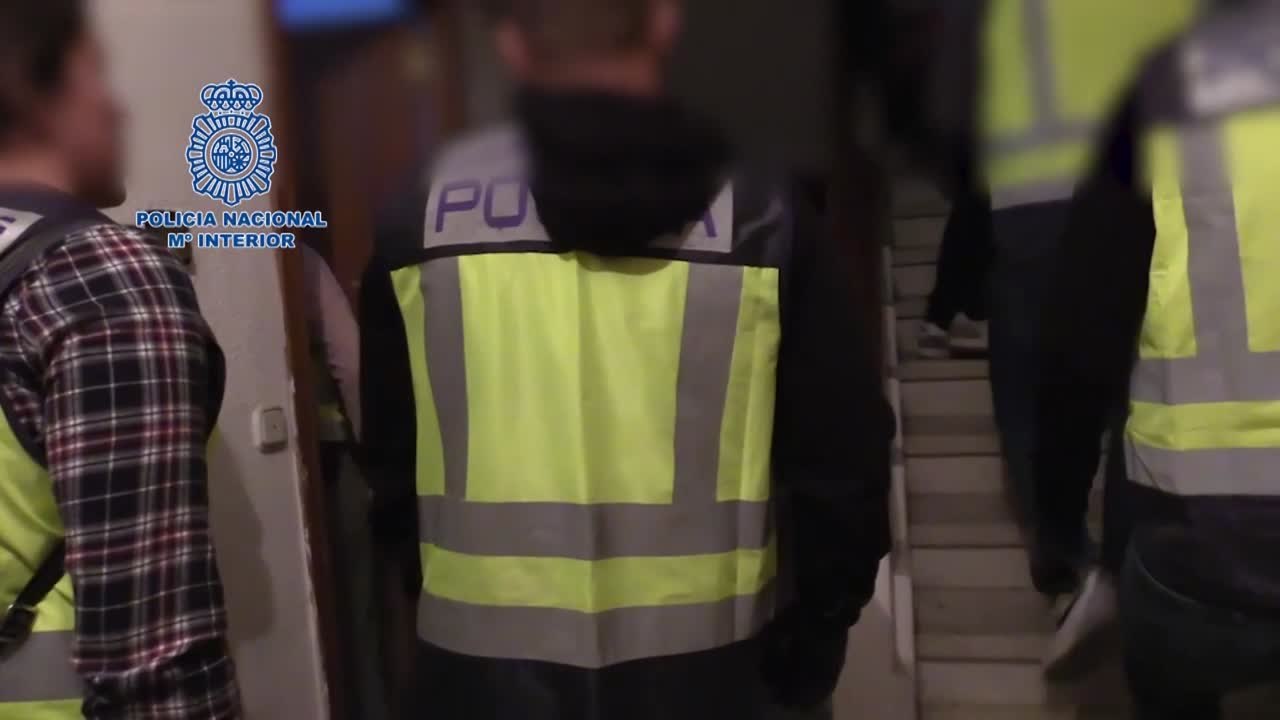 Operación policial contra la red que introducía inmigrantes ilegales