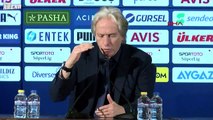 Jorge Jesus: Futbolcular taraftarın verdiği destek sayesinde içeri özgüvenle girdi