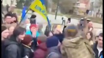 Ukraine War: Jubilation as Ukrainian troops move into Kherson