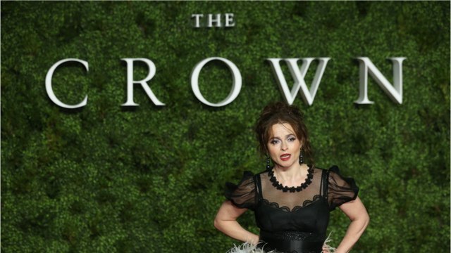GALA VIDEO - The Crown : ce jour où Helena Bonham-Carter s’est adressée au fantôme de la princesse Margaret