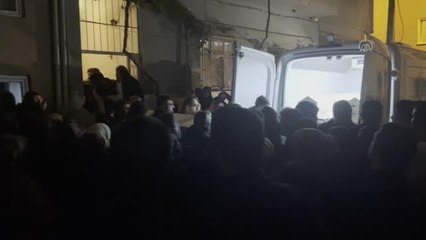 Bir kadın evde bıçakla öldürülmüş bulundu