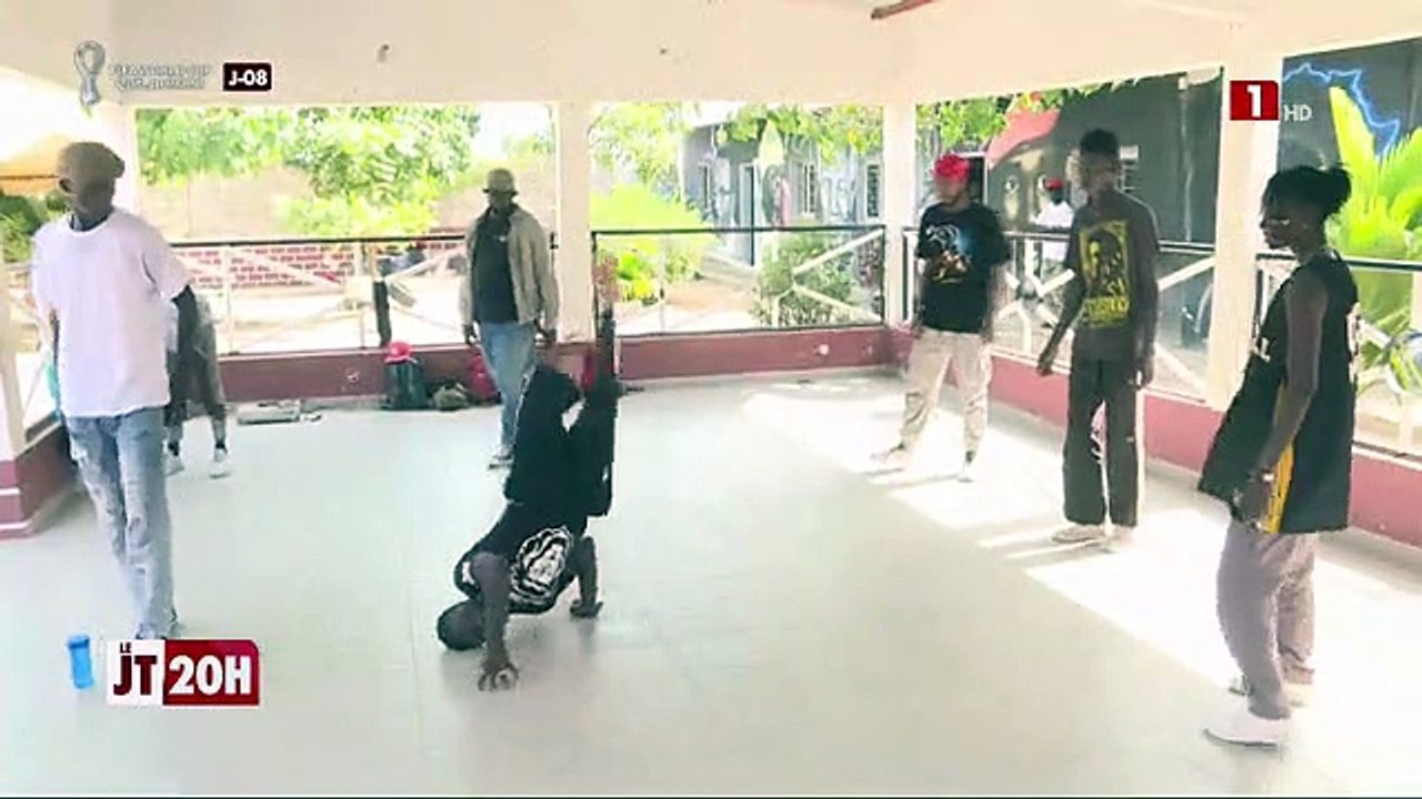 GUEDIAWAYE, CULTURES URBAINES : UN CENTRE, DES JEUNES, UNE SECONDE CHANCE