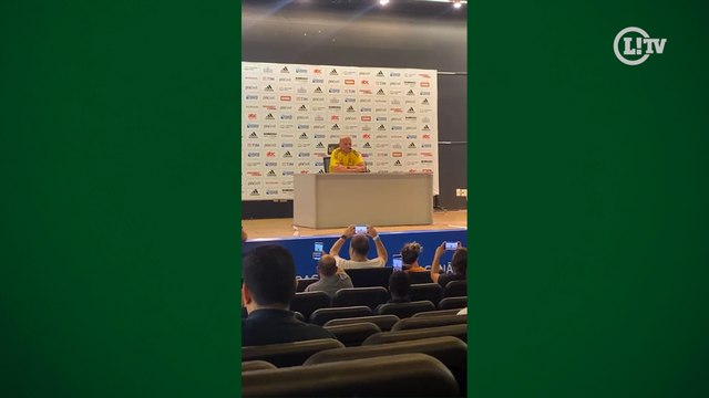 Diego Alves comemora fim de ciclo vitorioso pelo Flamengo e despista sobre futuro