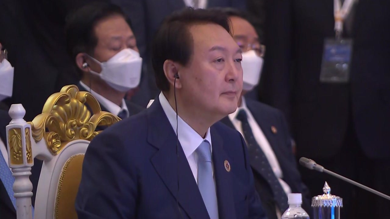 北 계속되는 미사일 도발...한·미·일 오늘 연쇄 정상회담 / YTN