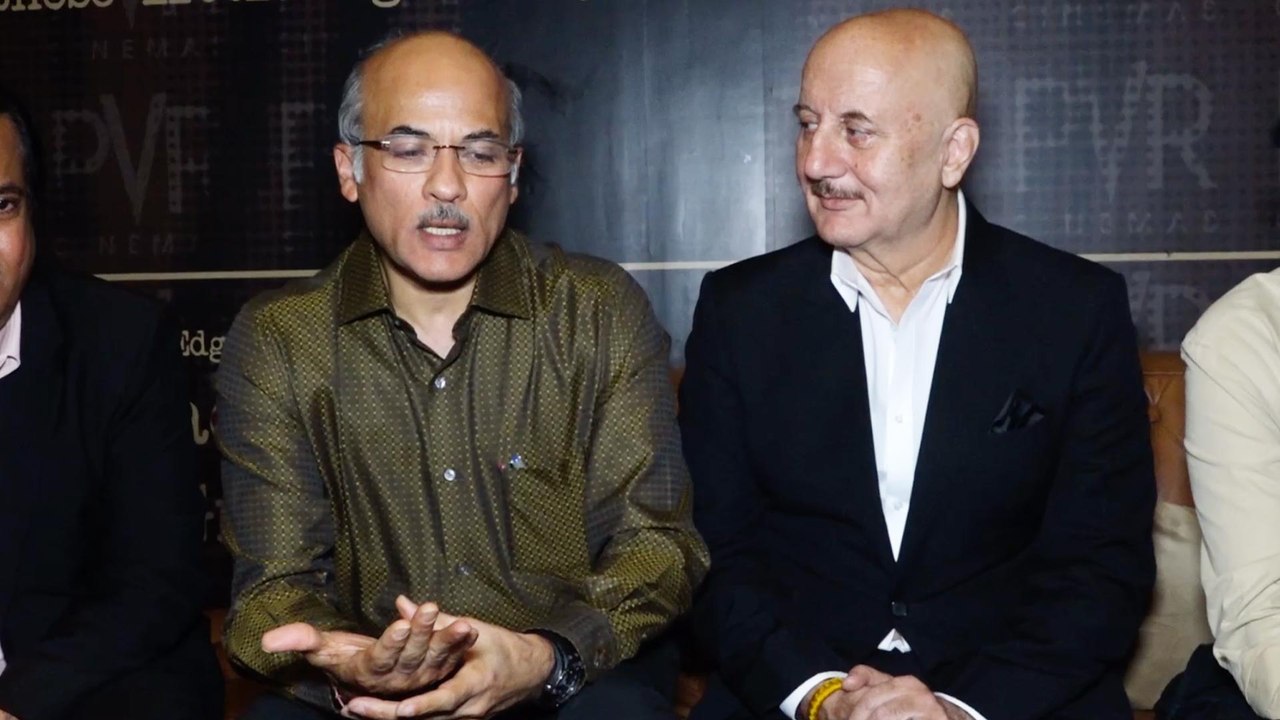 Uunchai फिल्म के स्पेशल स्क्रीनिंग में पहुंचे Anupam Kher, मूवी को लेकर कही यह बात