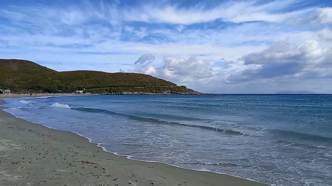 Cap Corse. - Plage de Pietracorbara