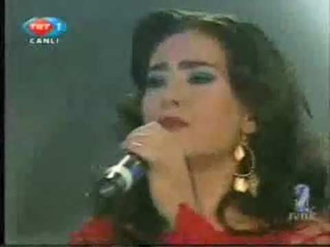 Yildiz Tilbe & Ozcan Deniz - Dillere Destan