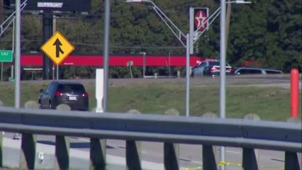 Dos aviones se estrellan en pleno vuelo durante una exhibición aérea en Dallas