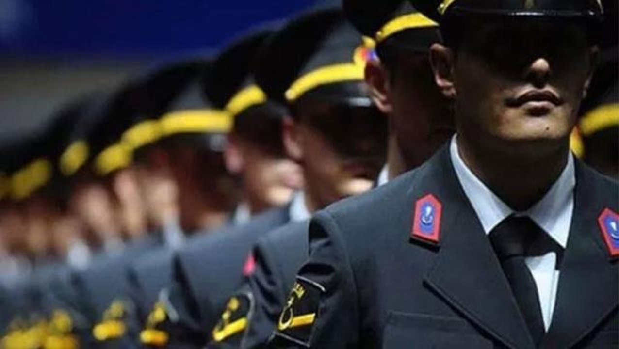 Son Dakika: Jandarma sınavında FETÖ parmağı! 7 bin kişi "aday numarası kodlama yöntemi" ile kazanmış