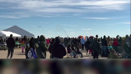 Unglück bei Flugschau: Sechs Tote nach Flugzeug-Kollision in Texas