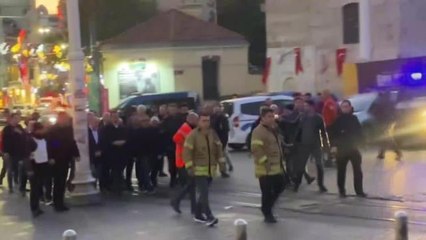 Ekrem İmamoğlu Patlama Meydana Gelen İstiklal Caddesi'nde Açıklama Yaptı: "Farklı İhtimaller Üzerinde Çalışmalar Sürüyor"