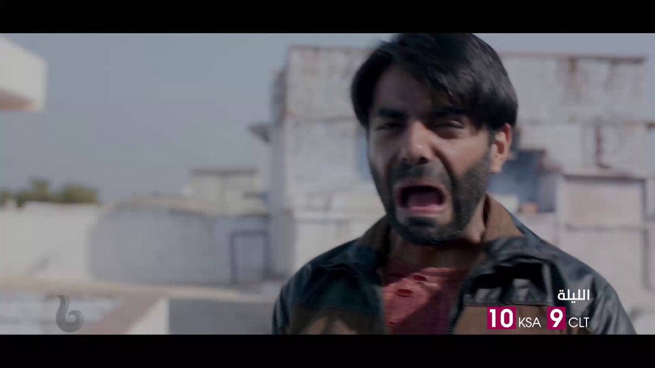 شبح مرعب يقلب حياة قرية بأكملها رأساً على عقب الليلة في#STREE