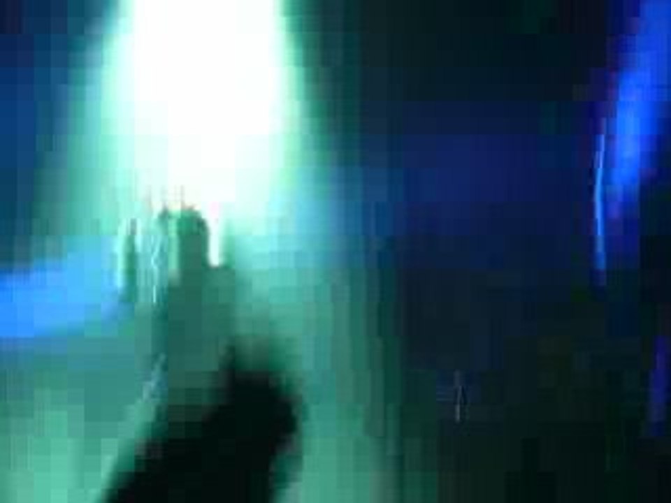 Mika intro de relax avec Sara + relax Paris