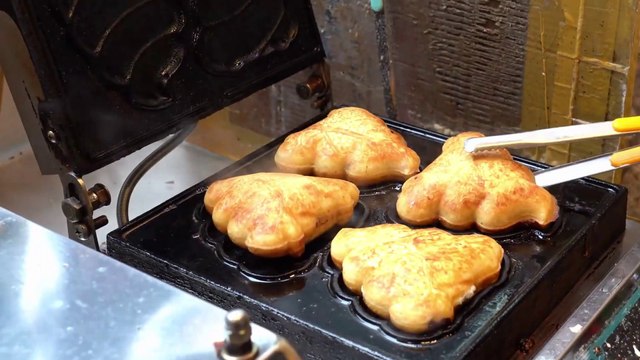 Dung Hotteok - Korean Street Food