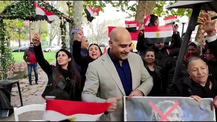 وقفة الجالية المصرية فى ميلانو