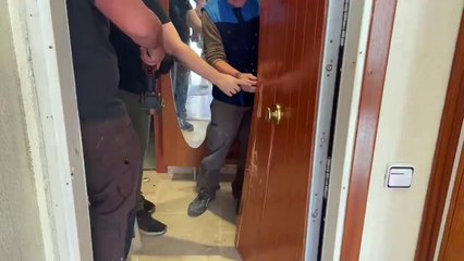 El piso ruso okupado por ucranios en Sant Adrià