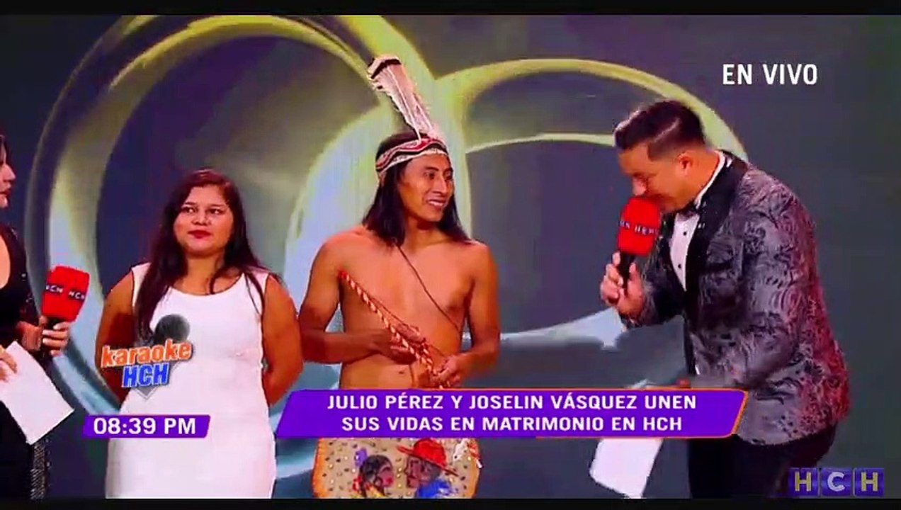 Julio y Josselin se unen en Santo Matrimonio co...