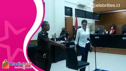 Begini Gaya Nikita Mirzani saat Jalani Sidang Perdana di PN Serang, Tampil Modis