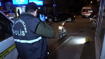 Devriye gezen polisi görünce bindiği motosikleti bırakıp kaçtı