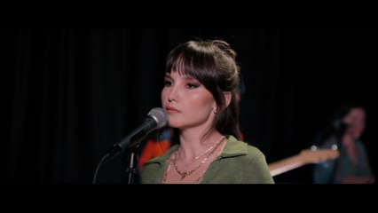 Simge Pınar - Peşindeyim