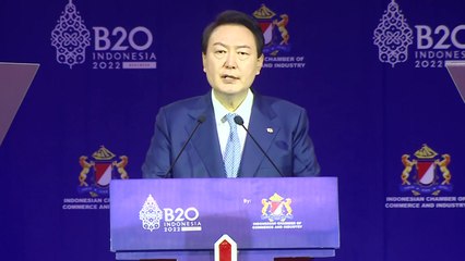 尹 "민간 주도로 복합위기 극복...핵심은 디지털 전환"...B20 기조연설 / YTN