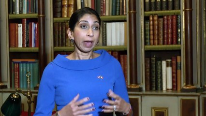 Home secretary: I am very encouraged by French migrant deal