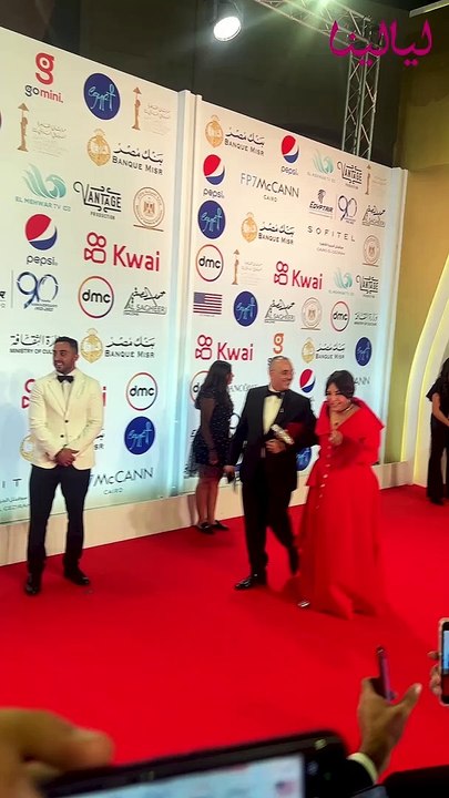 إطلالات نجوم الزمن الجميل من مهرجان القاهرة السينمائي