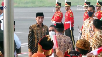 Presiden RI Bersama Presiden PEA Meresmikan Masjid Raya Sheikh Zayed Solo
