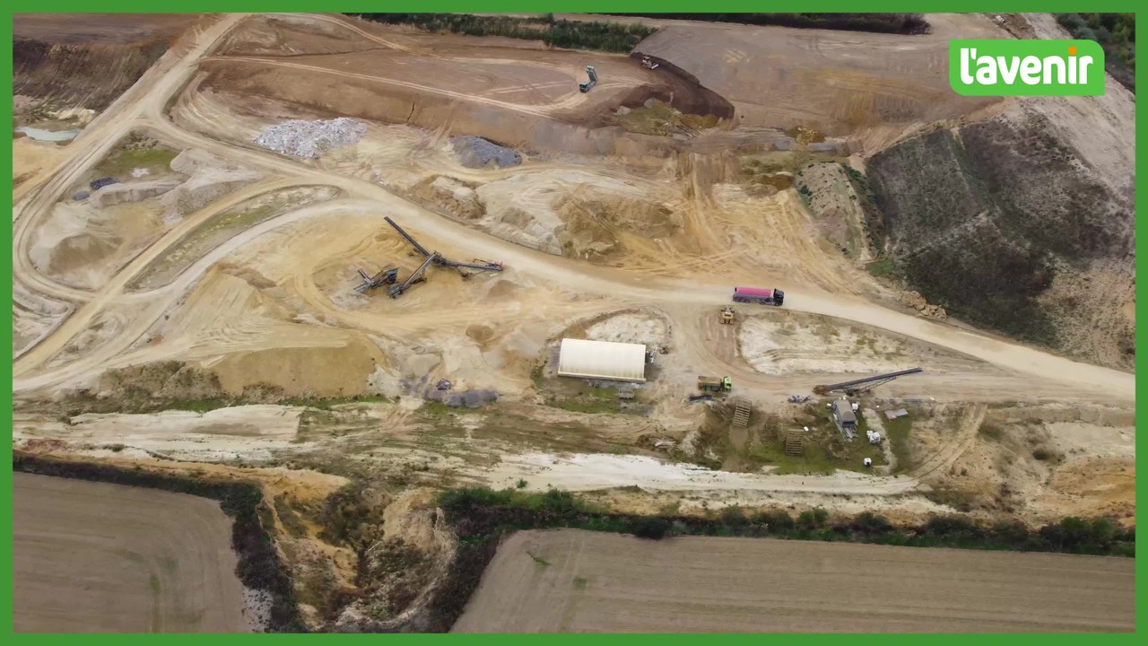 Le Brabant wallon vu du ciel : La Sablière de Mont-Saint-Guibert