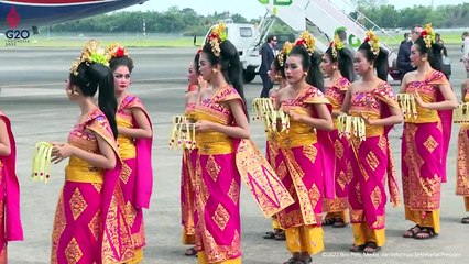 Perdana Menteri Kanada Tiba di Bali untuk Menghadiri KTT G20, 14 November 2022