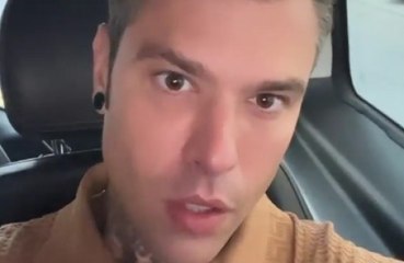Fedez rivela i ‘problemi gastrici’ che ha dopo la malattia