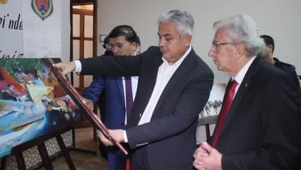 Ödemiş'te tutuklu ve hükümlülerin el sanatları sergisi açıldı