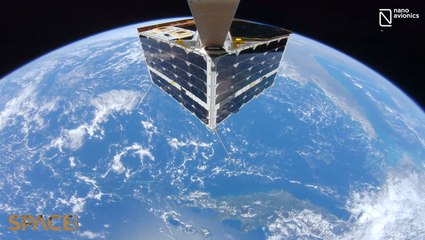 Satellite Takes 4k Selfie Over Great Barrier Reef - What A View