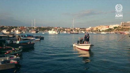 Adm recupera a Lampedusa i relitti affondati utilizzati dai migranti
