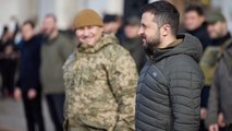 Zelenski visita la ciudad de Jersón tras ser recuperada por las tropas de Ucrania