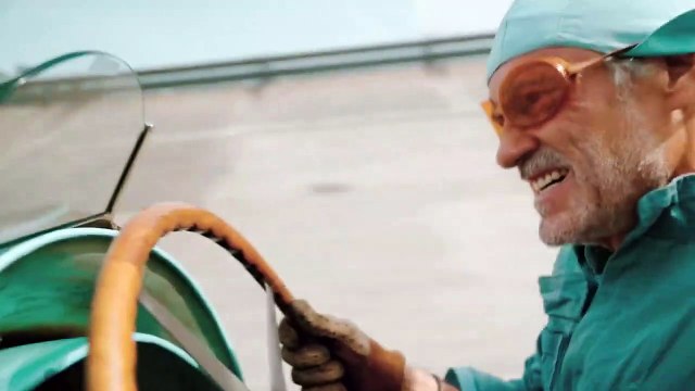 WATCH OUT !!! Introducing the CHIRON Pur Sport Grand Prix is NEW BUGATTI Sur Mesure.