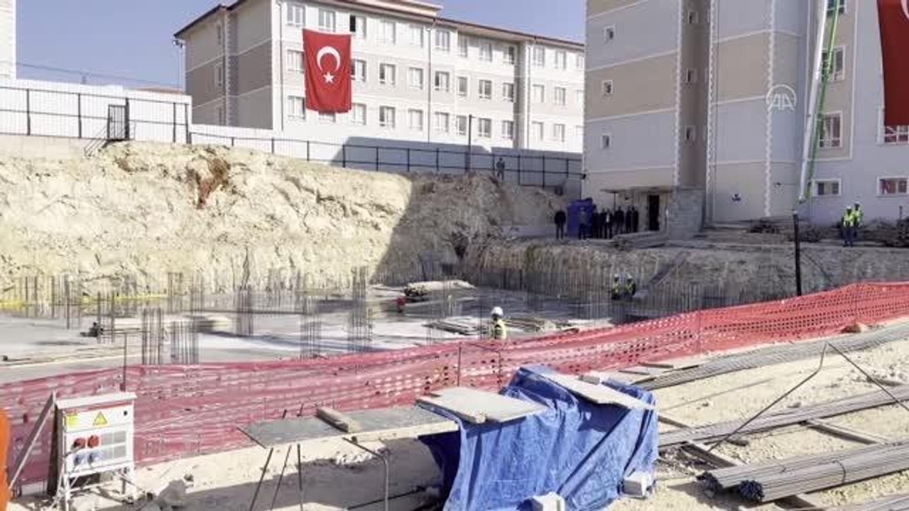 Özer: "İlk defa açıklıyorum; 2022'deki çırak ve kalfa sayısı hedefimiz 1 milyondu, dün itibarıyla 1 milyon 15 bin ile hedefimizi aşmış olduk"