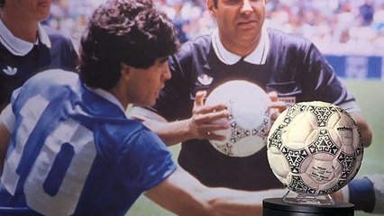 Bola do ‘La Mano de Dios’ é vendida por mais de 12 milhões de reais