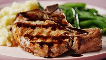 How to Make Balsamic Glaze