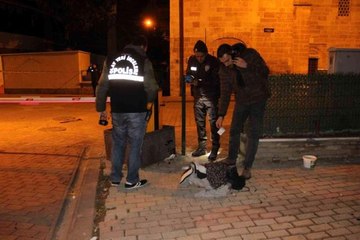 Otopark girişinde şüpheli çanta alarmı