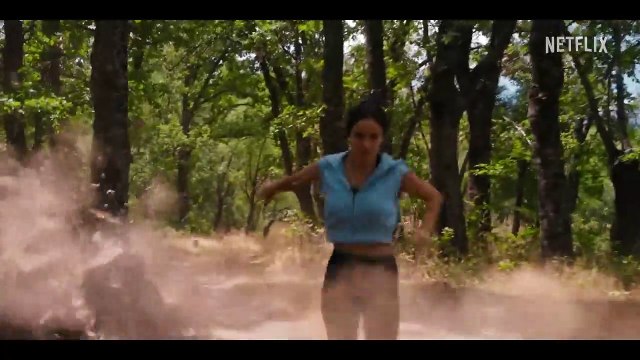 La bande-annonce vidéo de la saison 2 de Warrior Nun. Cette série Netflix qu'on avait totalement zappé est de retour, et les internautes sont en folie !