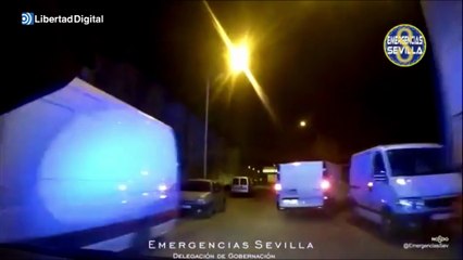 Persecución policial por las calles de Sevilla para dar caza a un conductor fugado