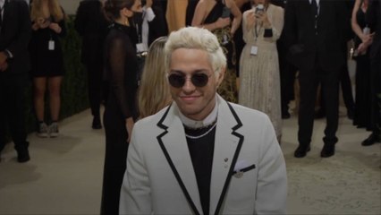 Pete Davidson and Emily Ratajkowski Are Reportedly Dating