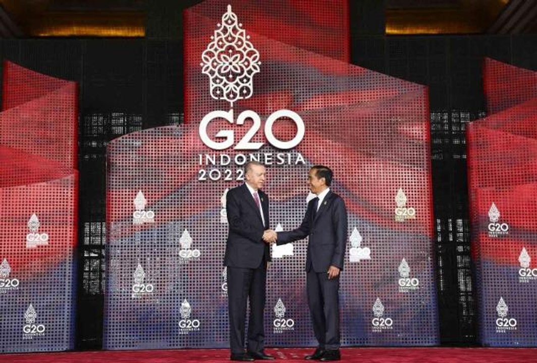 Cumhurbaşkanı Erdoğan, G20 Liderler Zirvesi kapsamında "Gıda ve Enerji Güvenliği" oturumuna katıldı