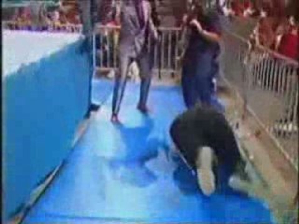 Randy Savage vs. One Man Gang