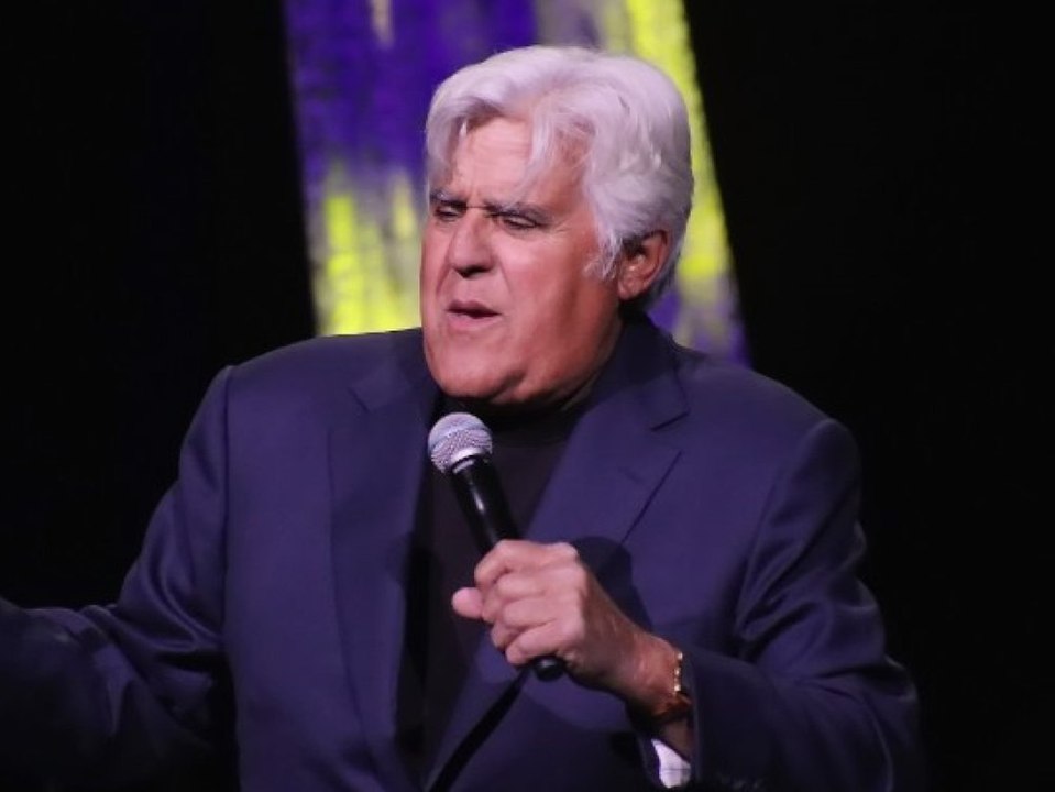 Us-talklegende jay leno bei feuerunfall schwer verletzt