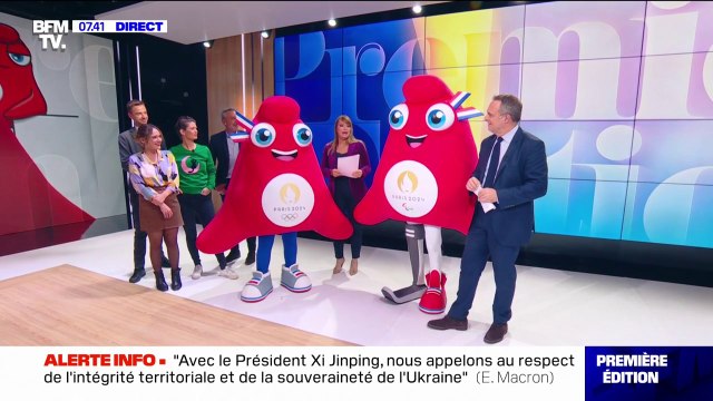 Les Phryges , mascottes des JO de Paris, en visite sur le plateau de Première édition