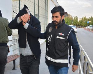 ADANA'DA DOLANDIRICILARA OPERASYON, 11 GÖZALTI