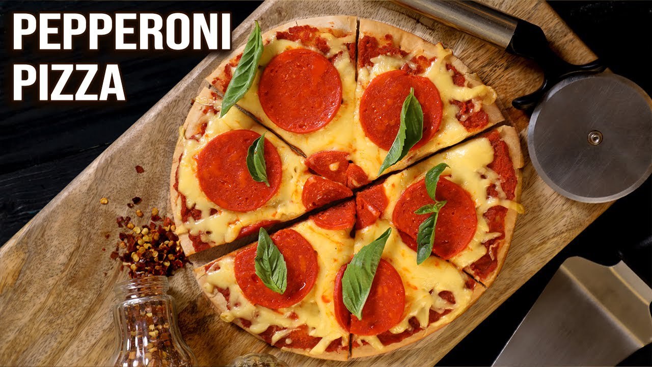 Pepperoni Pizza | Quick Pizza Sauce Recipe | Homemade Pepperoni Pizza By Varun Inamdar | Get Curried