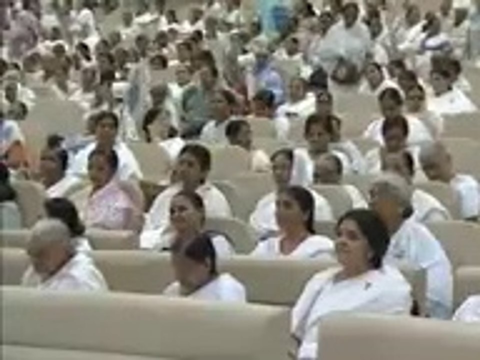 BK Usha - How to protect from body consciousness - देह अभिमान आने का कारण और उसका निवारण ( 144 X 144 )